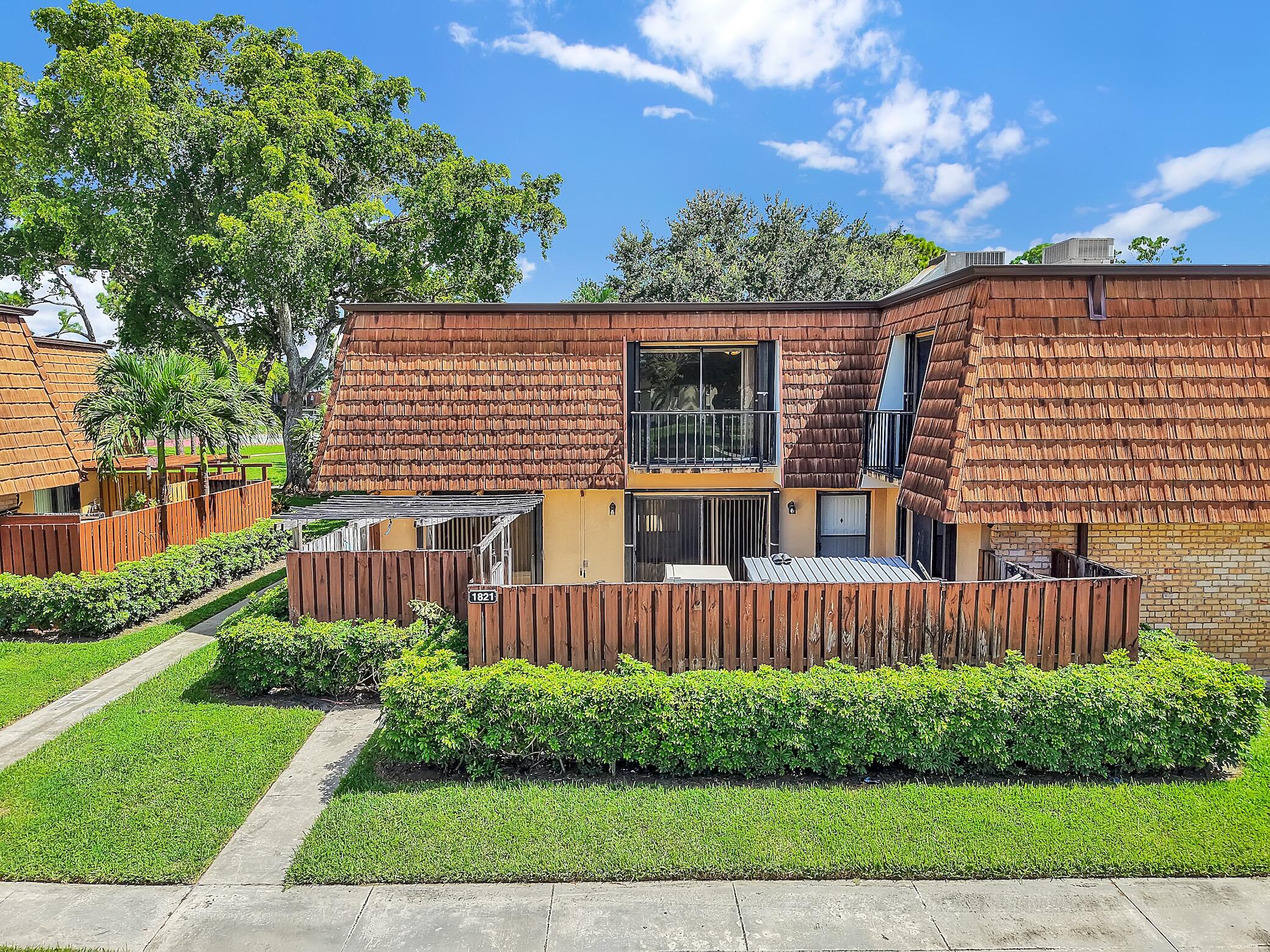 1821 18th Lane Property Photo 1