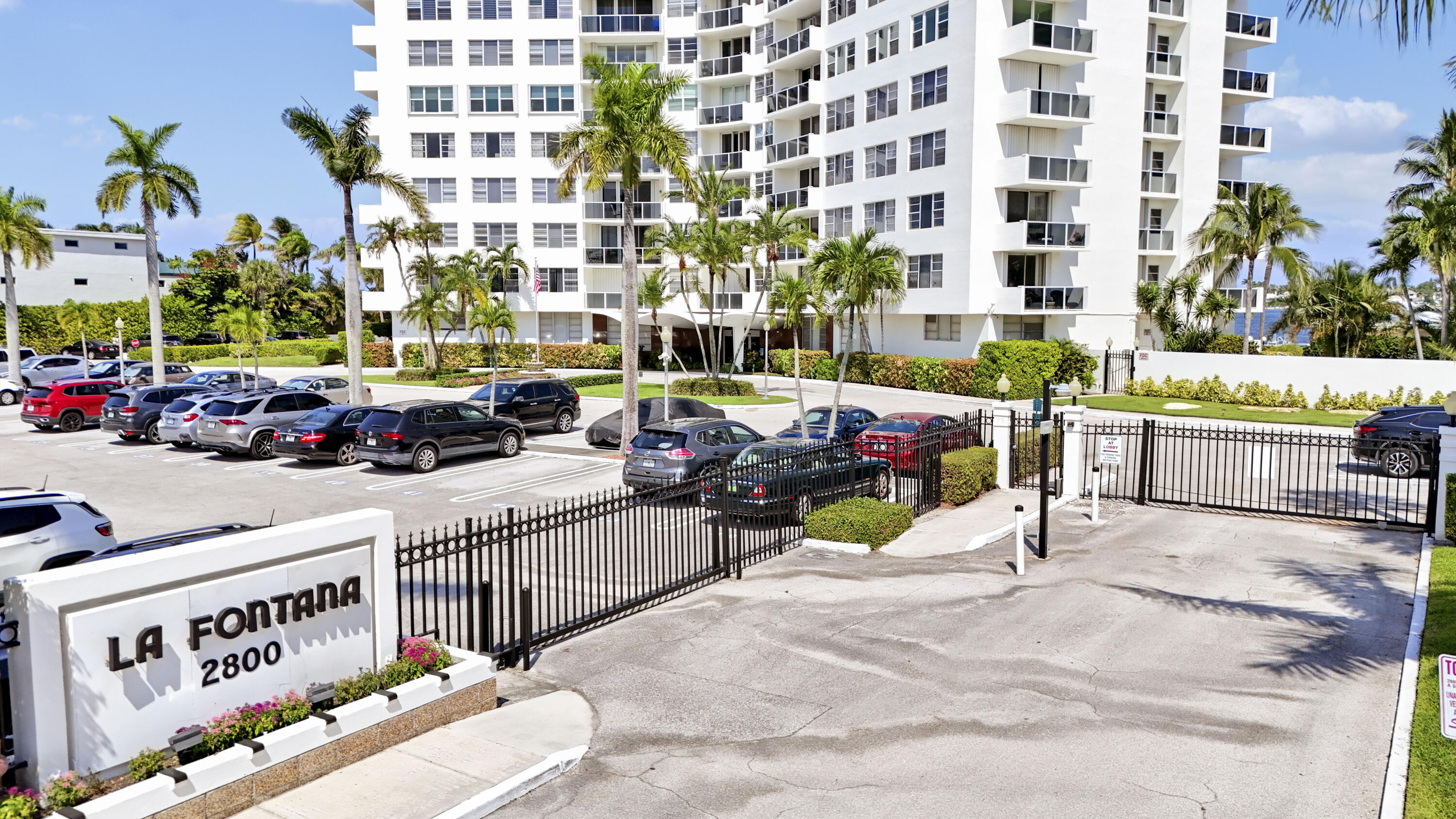 2800 N Flagler Drive 815 Property Photo 4
