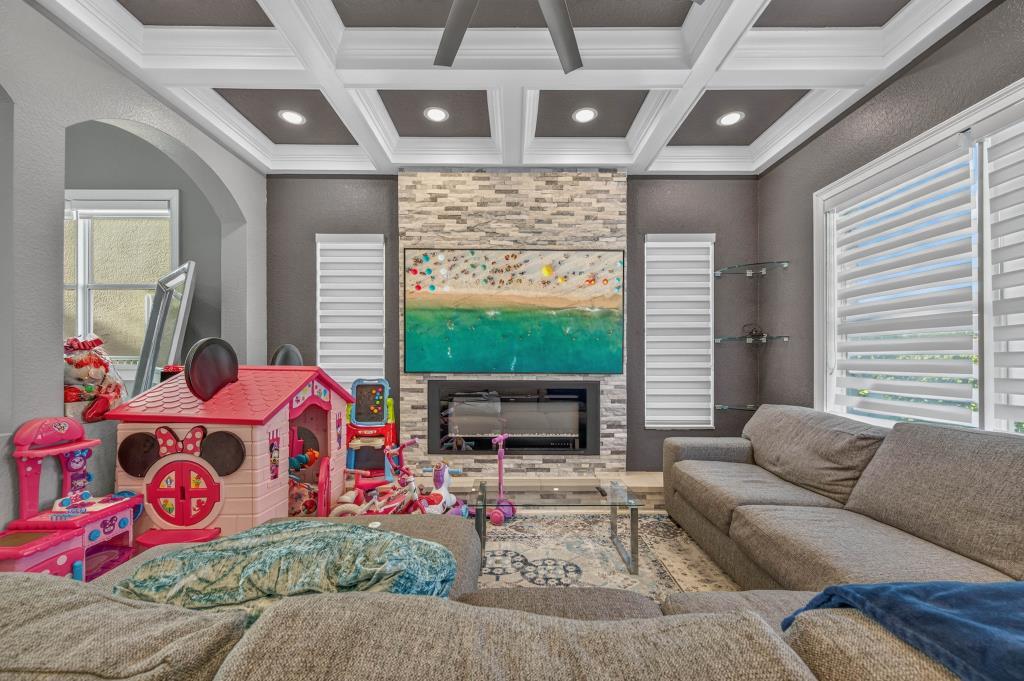 7082 Aliso Avenue Property Photo 10