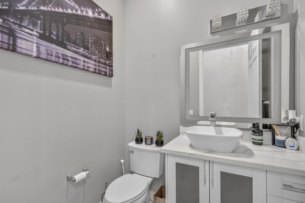 7082 Aliso Avenue Property Photo 14