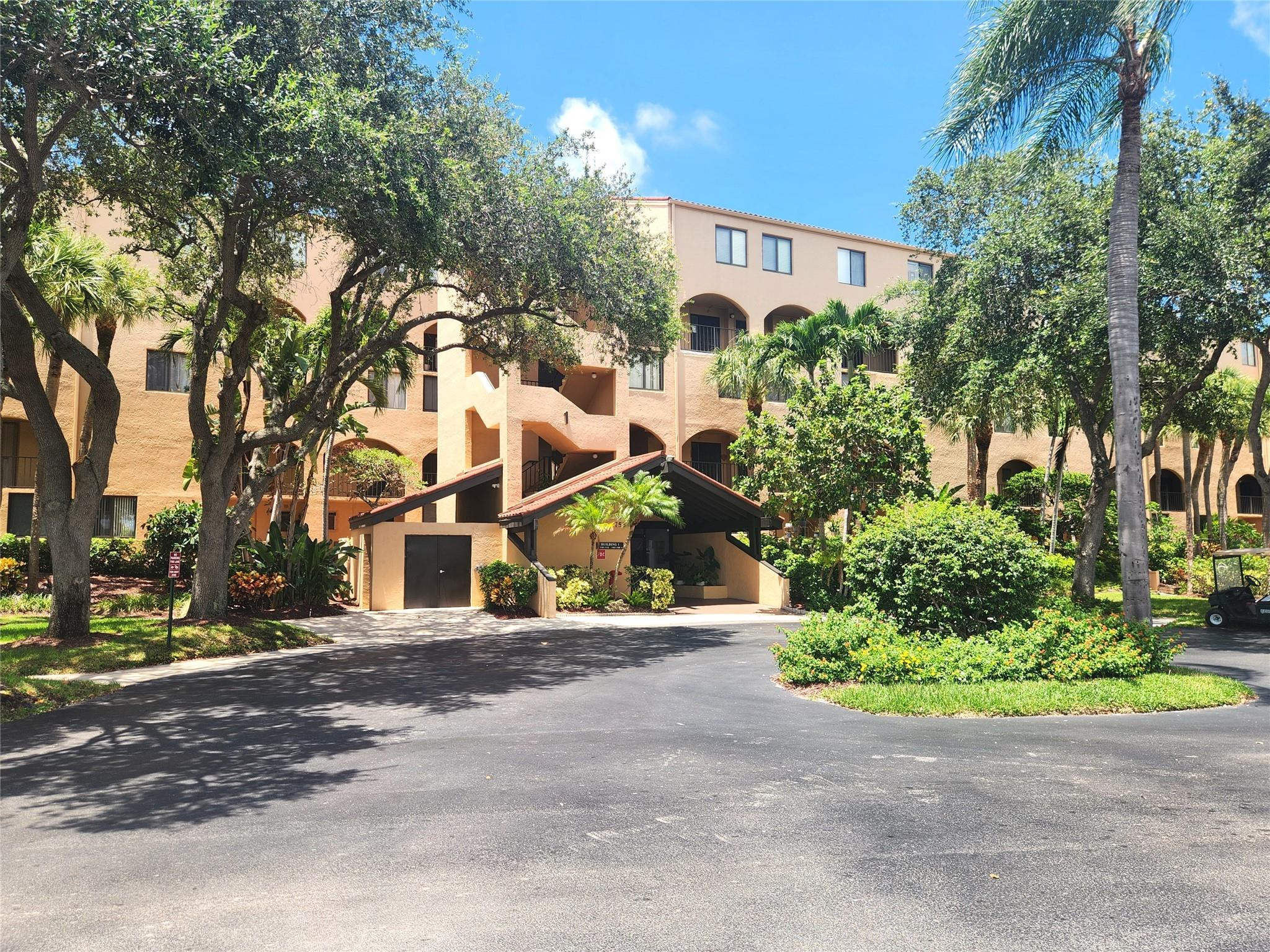 755 Dotterel Road 1308 Property Photo 1