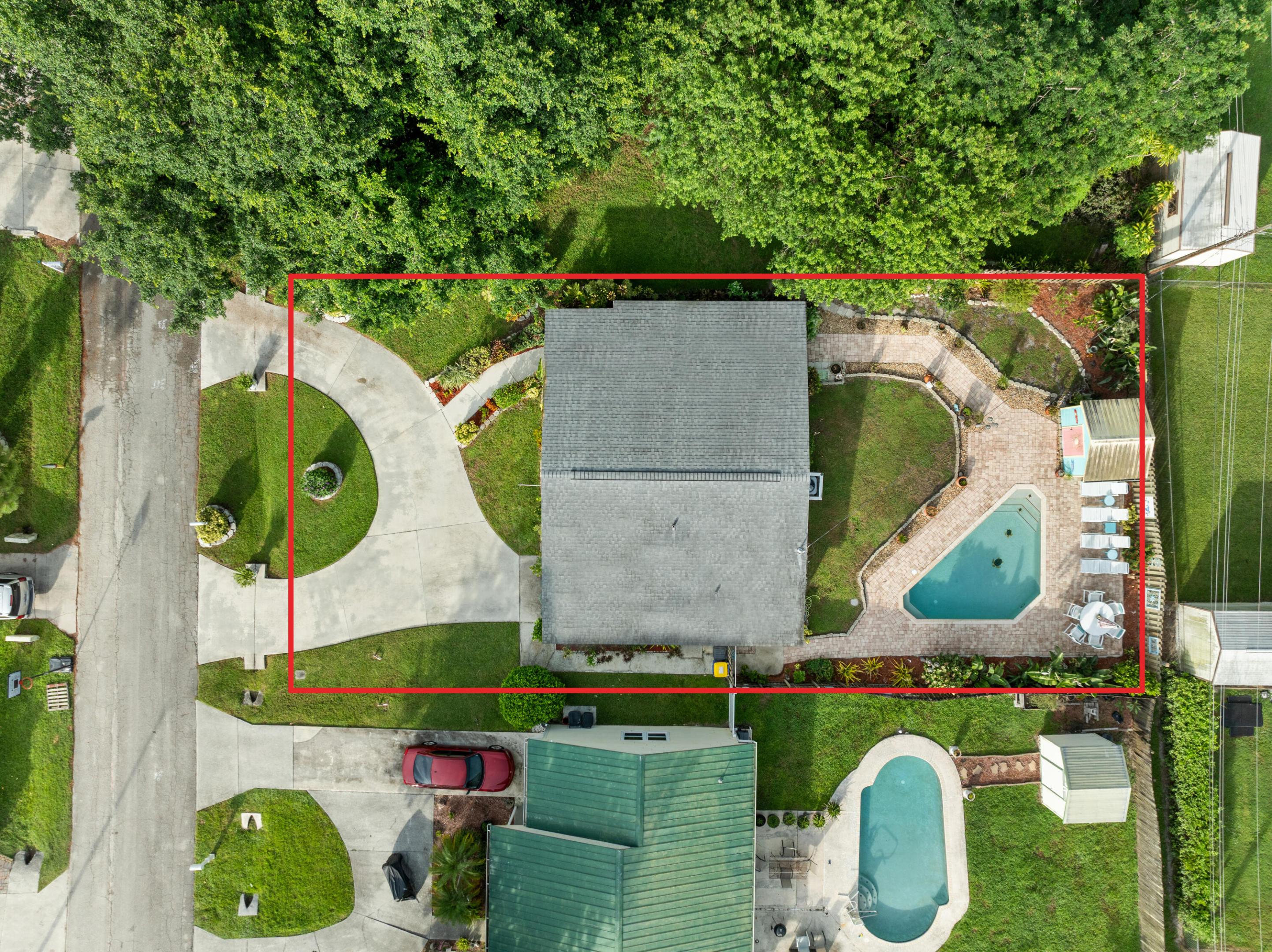 2330 Se Madison Street Property Photo 5