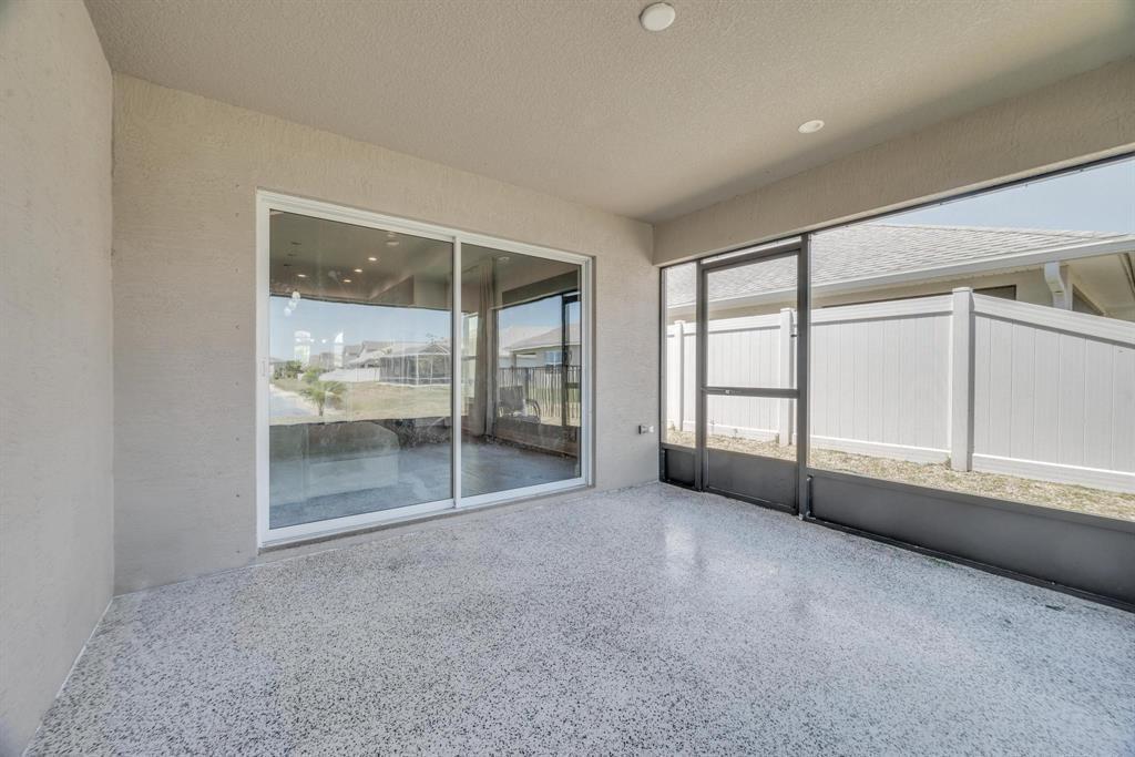 408 Seafoam Circle Property Photo 10