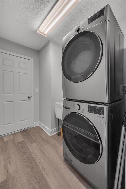 408 Seafoam Circle Property Photo 20