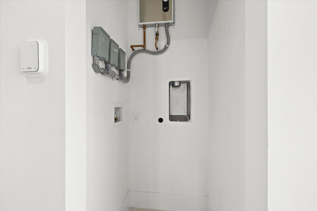 201 Nw 14th Way Property Photo 25