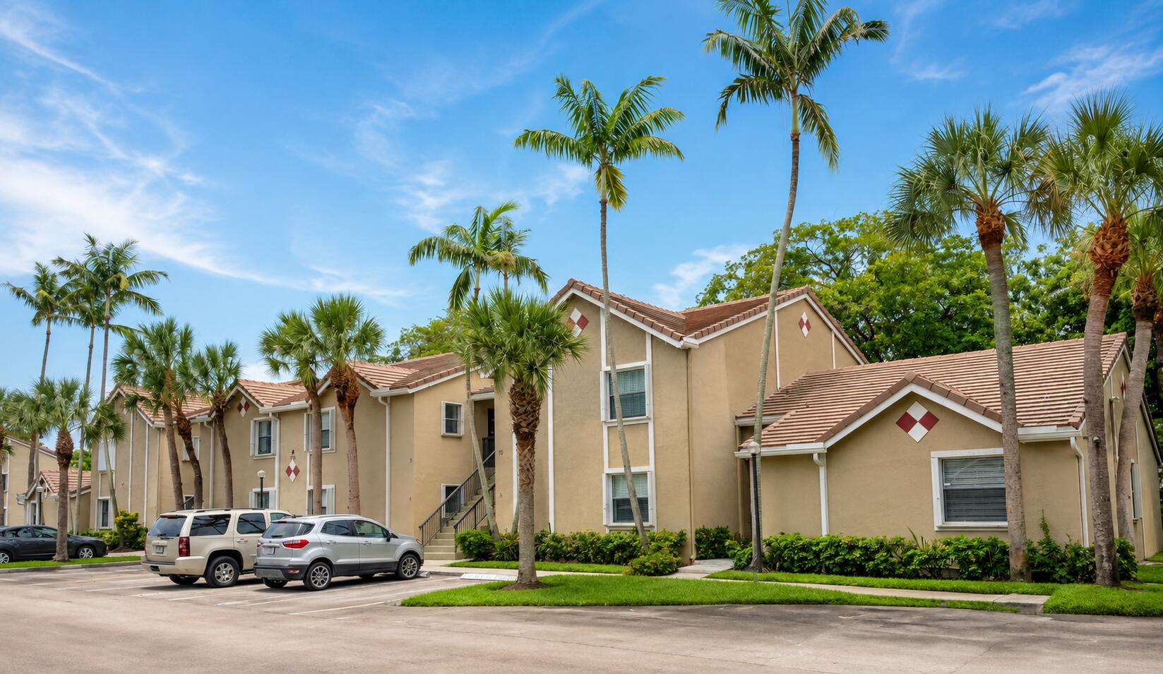 9641 Riverside F5 Property Photo 1
