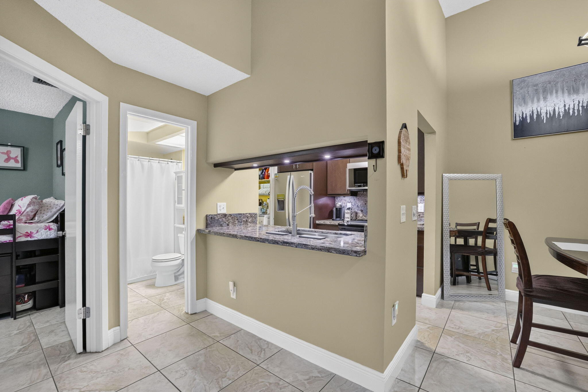 2690 N Nob Hill Road Property Photo 8