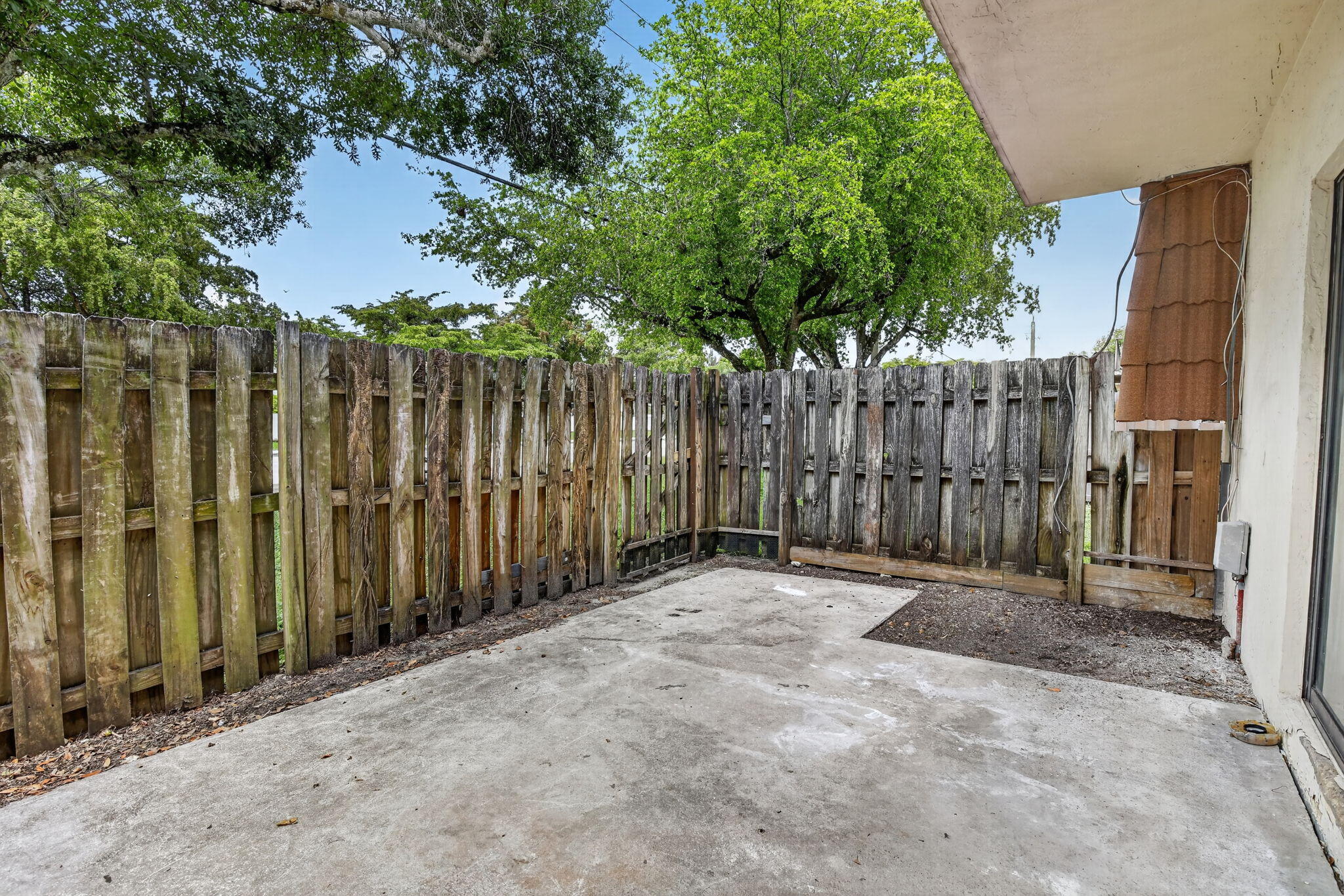 11556 Nw 1st Street Property Photo 26