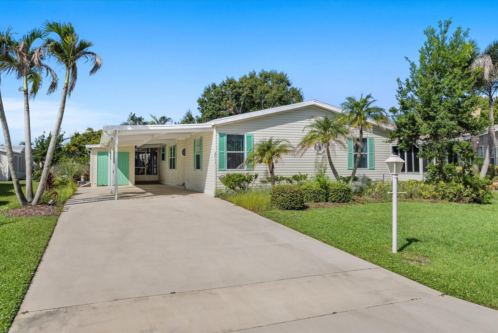 2911 Nine Iron Drive Property Photo 2