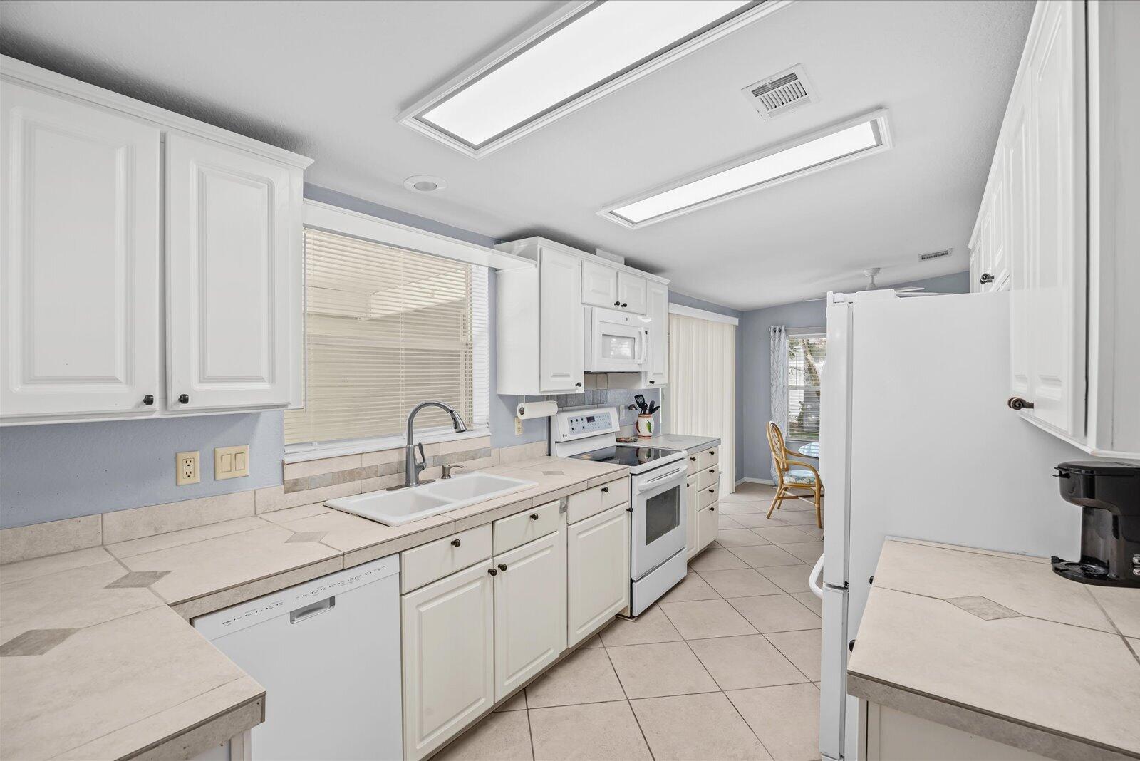 2911 Nine Iron Drive Property Photo 11