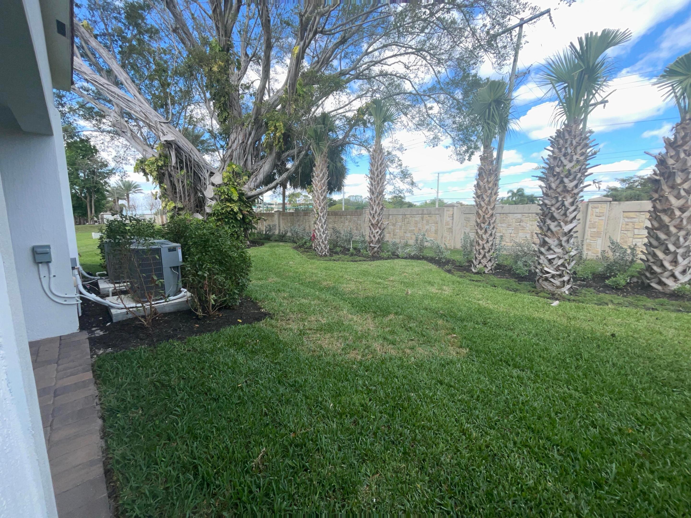 6907 Broadwater Lane Property Photo 15