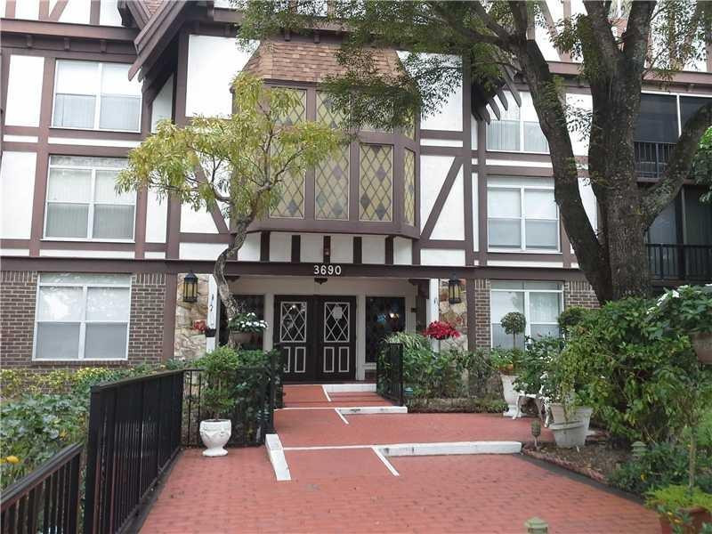 3690 INVERRARY Drive 2Y Property Photo 1
