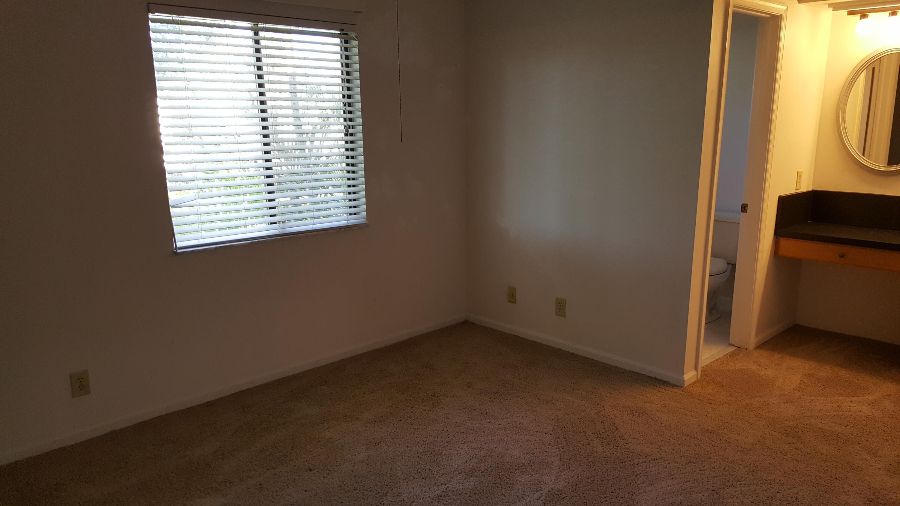 11868 Sturbridge Lane Property Photo 4