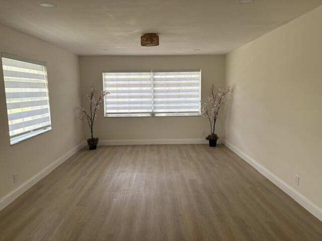 10170 40th Way S Property Photo 6