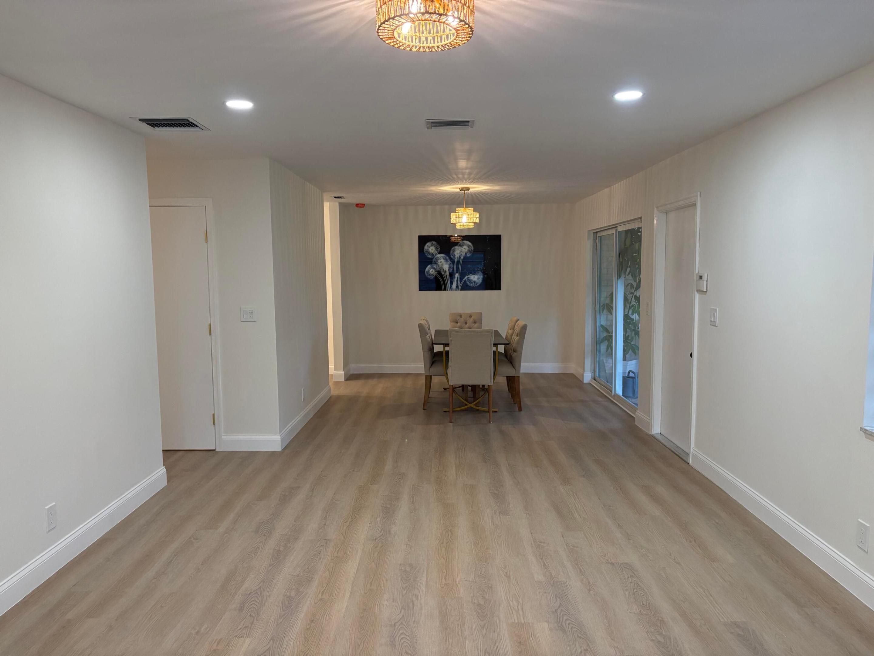 10170 40th Way S Property Photo 10