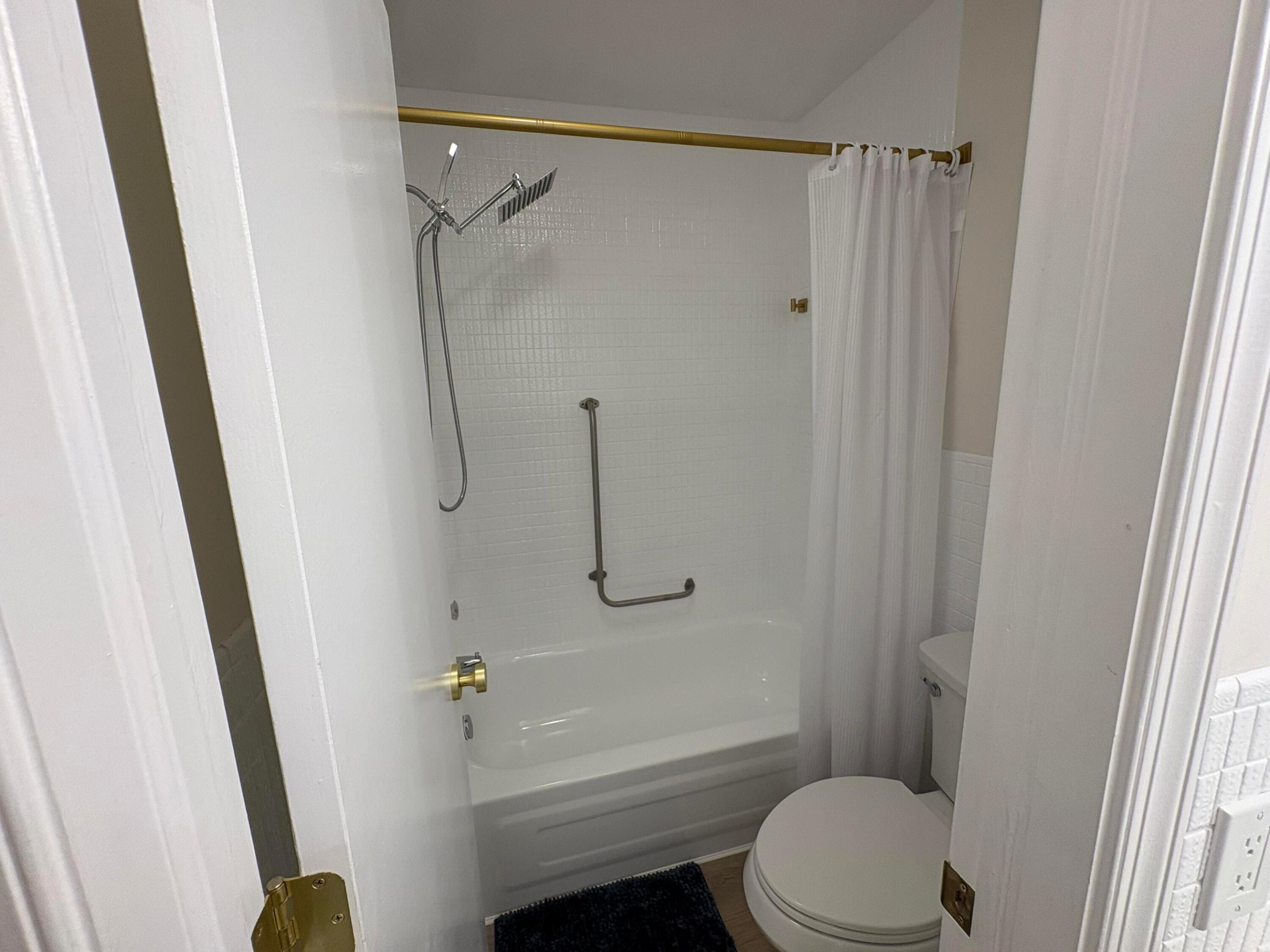 10170 40th Way S Property Photo 15
