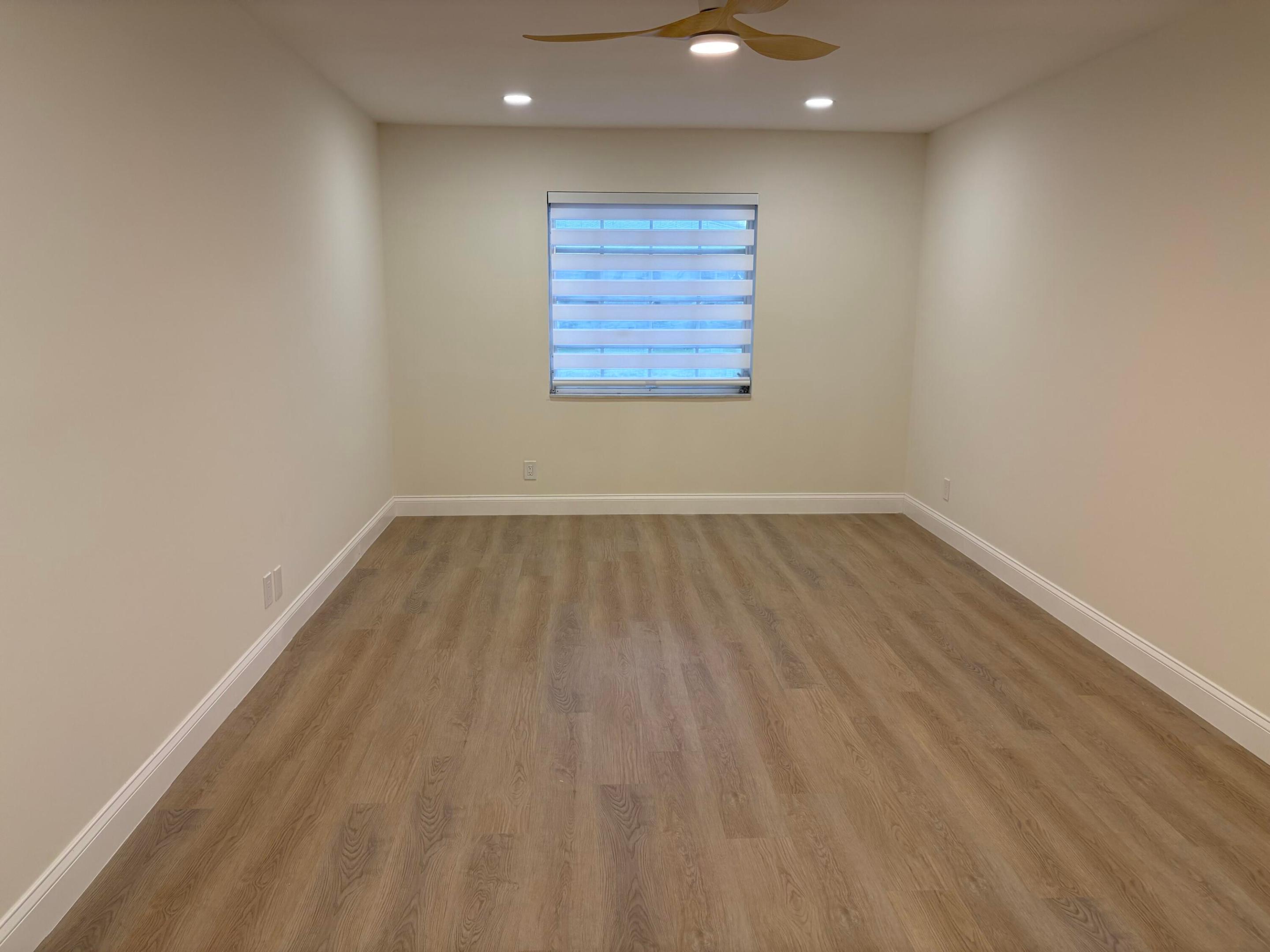10170 40th Way S Property Photo 19