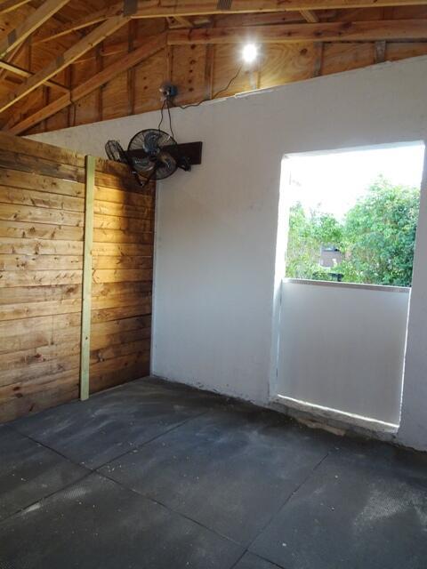819 Cindy Circle Lane ~ Barn & Guest House Property Photo 5