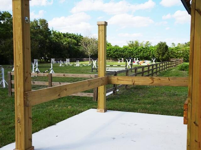 819 Cindy Circle Lane ~ Barn & Guest House Property Photo 13