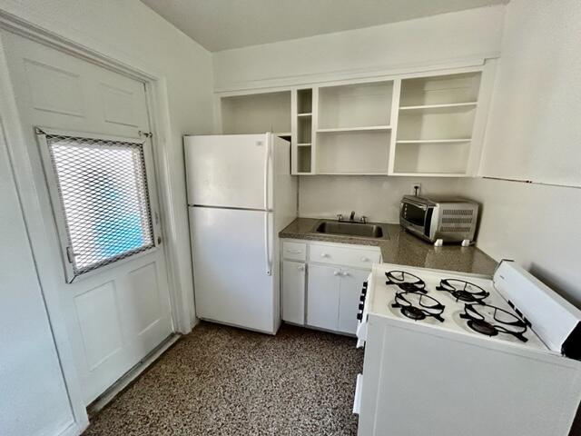2023 Taylor Street Property Photo 4