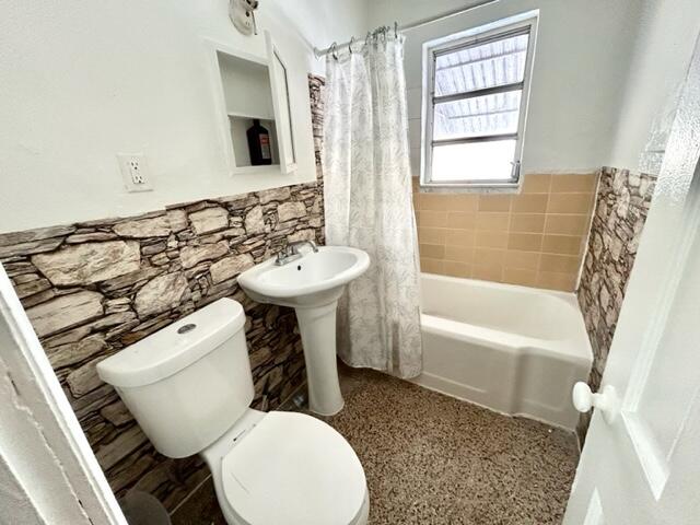 2023 Taylor Street Property Photo 7