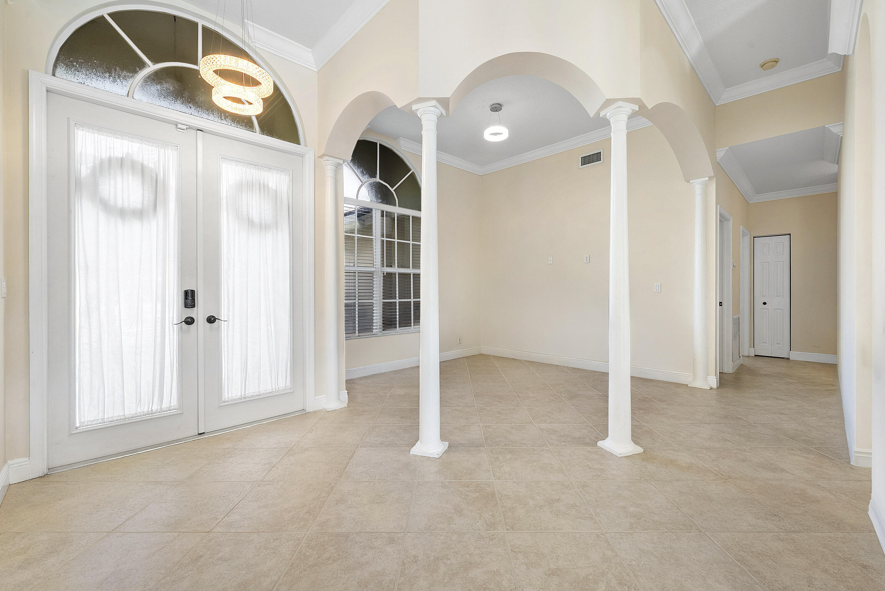 198 Cypress Trace Property Photo 4