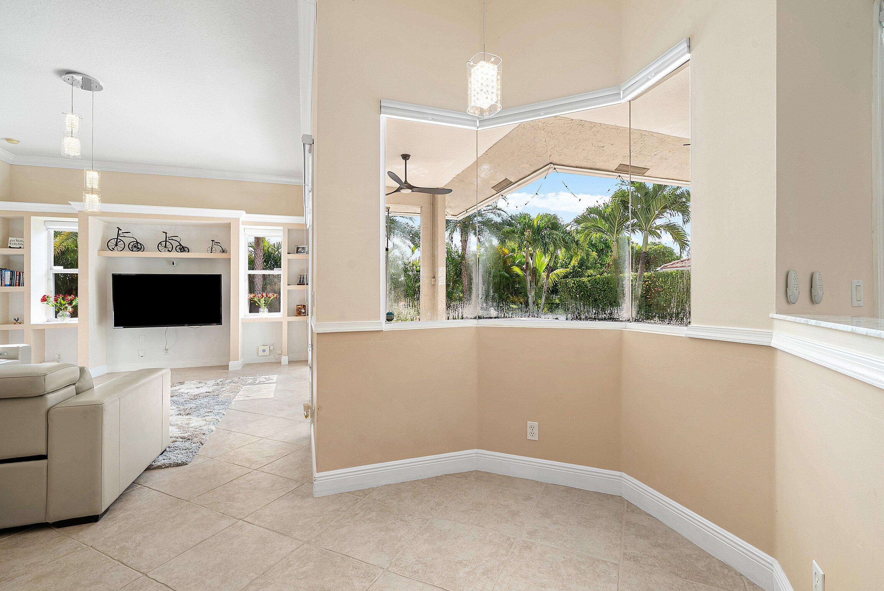 198 Cypress Trace Property Photo 6