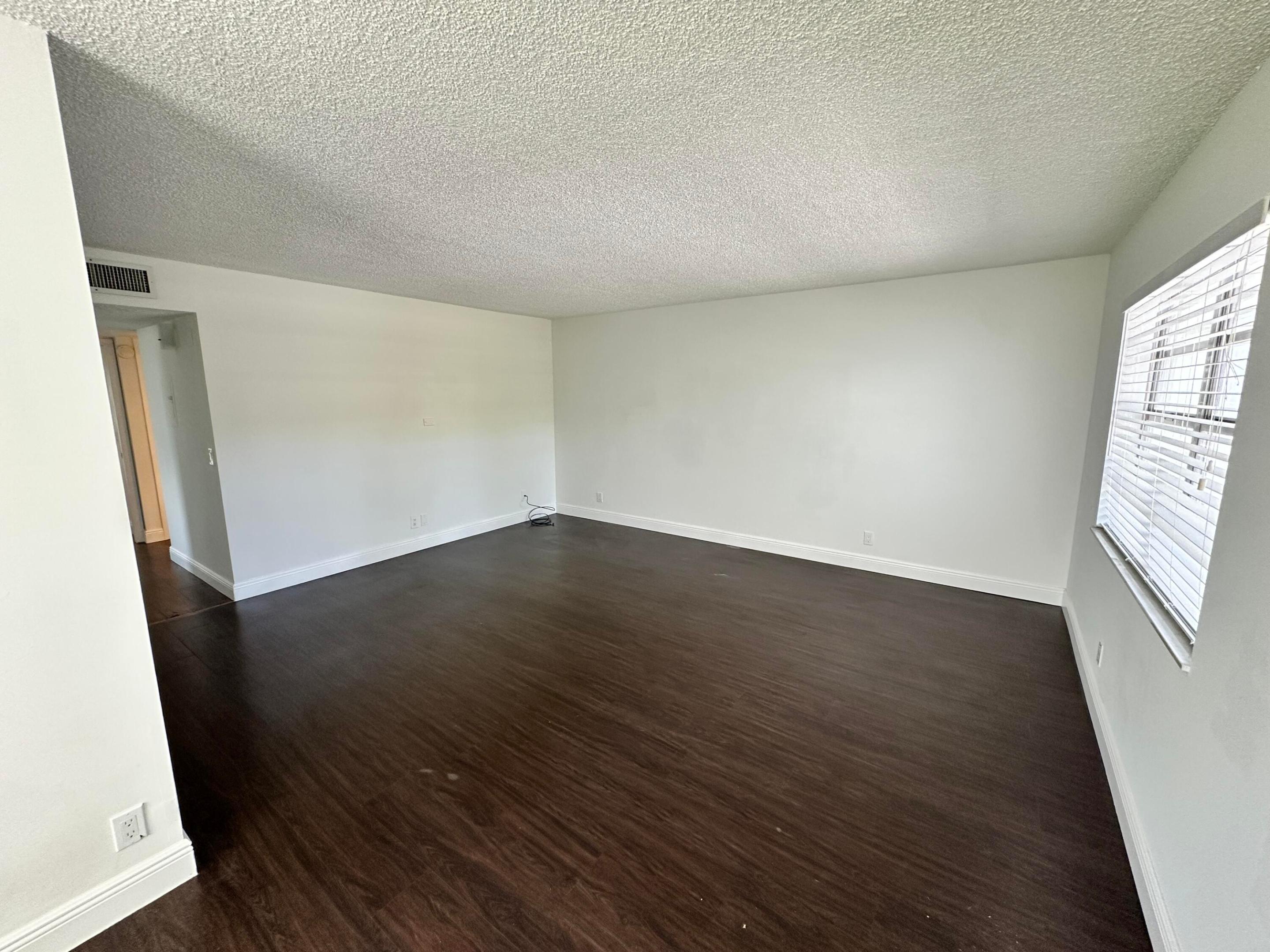248 Piedmont F Property Photo 5