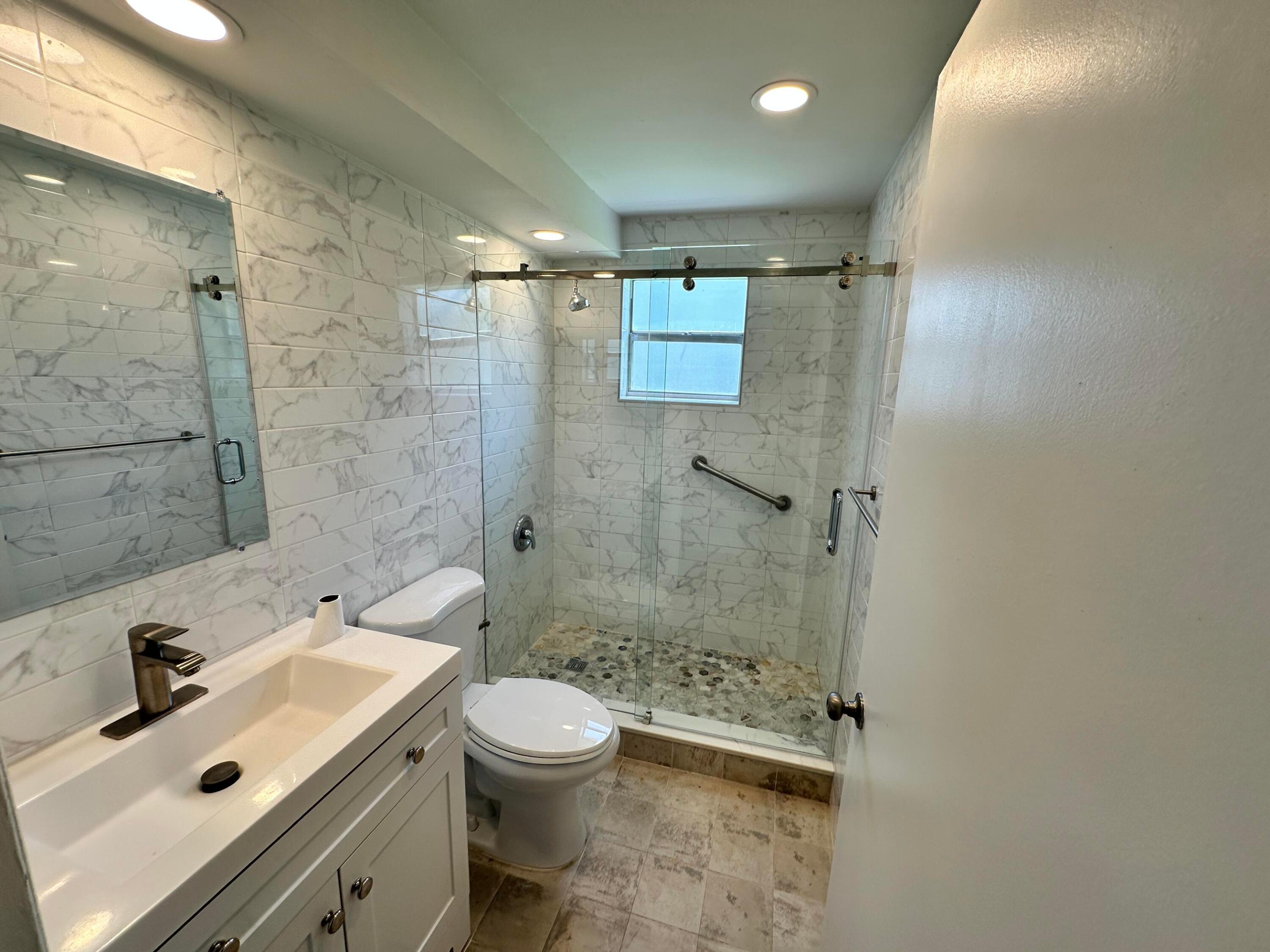 248 Piedmont F Property Photo 17