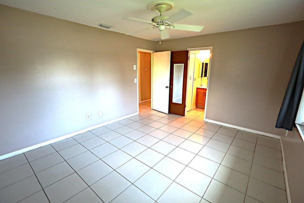 5572 Se Cable Drive Property Photo 5