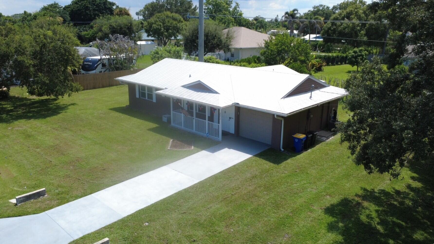 5572 Se Cable Drive Property Photo 15