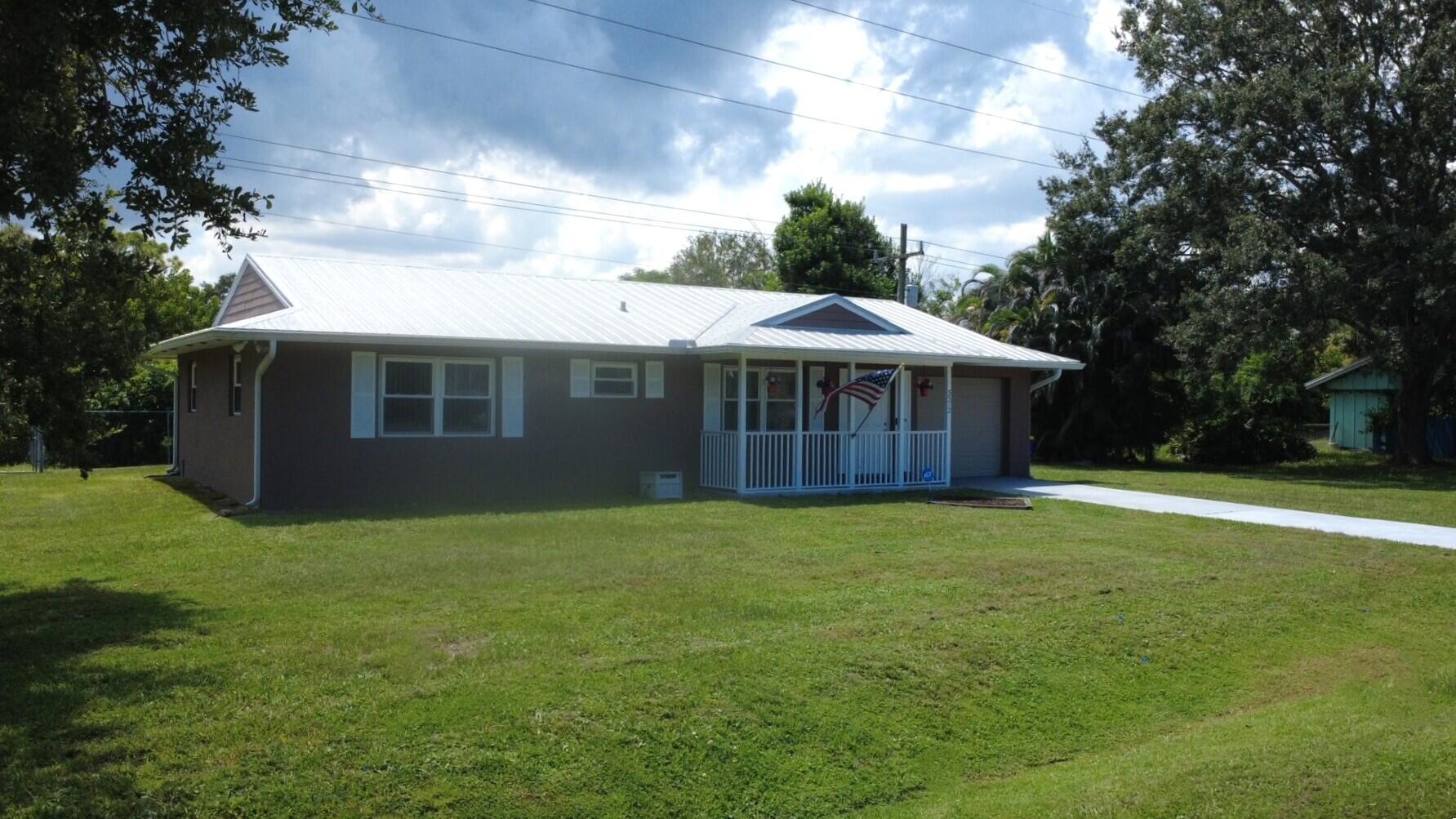5572 Se Cable Drive Property Photo 20