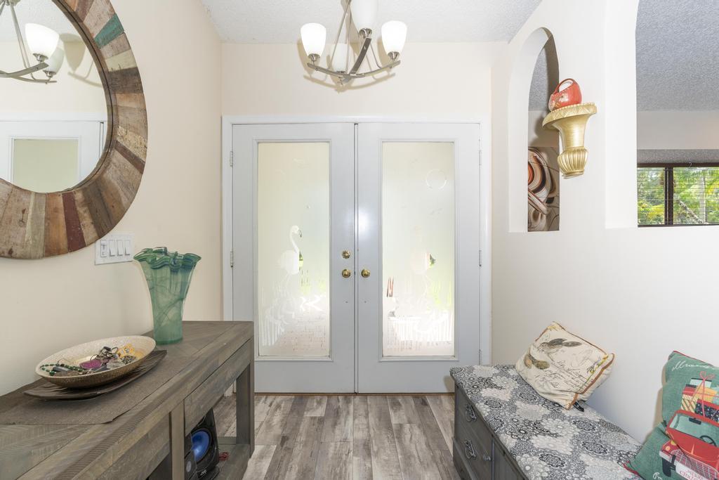 15211 60th Place N Property Photo 11