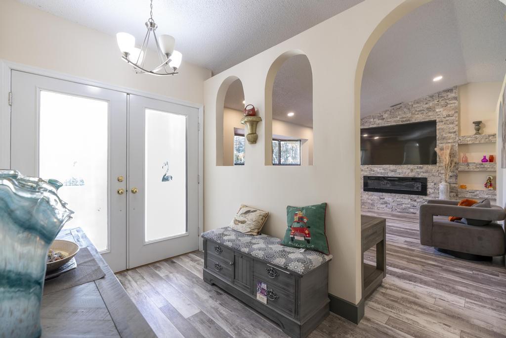 15211 60th Place N Property Photo 13