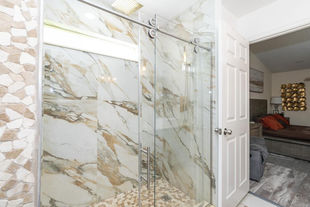 15211 60th Place N Property Photo 36