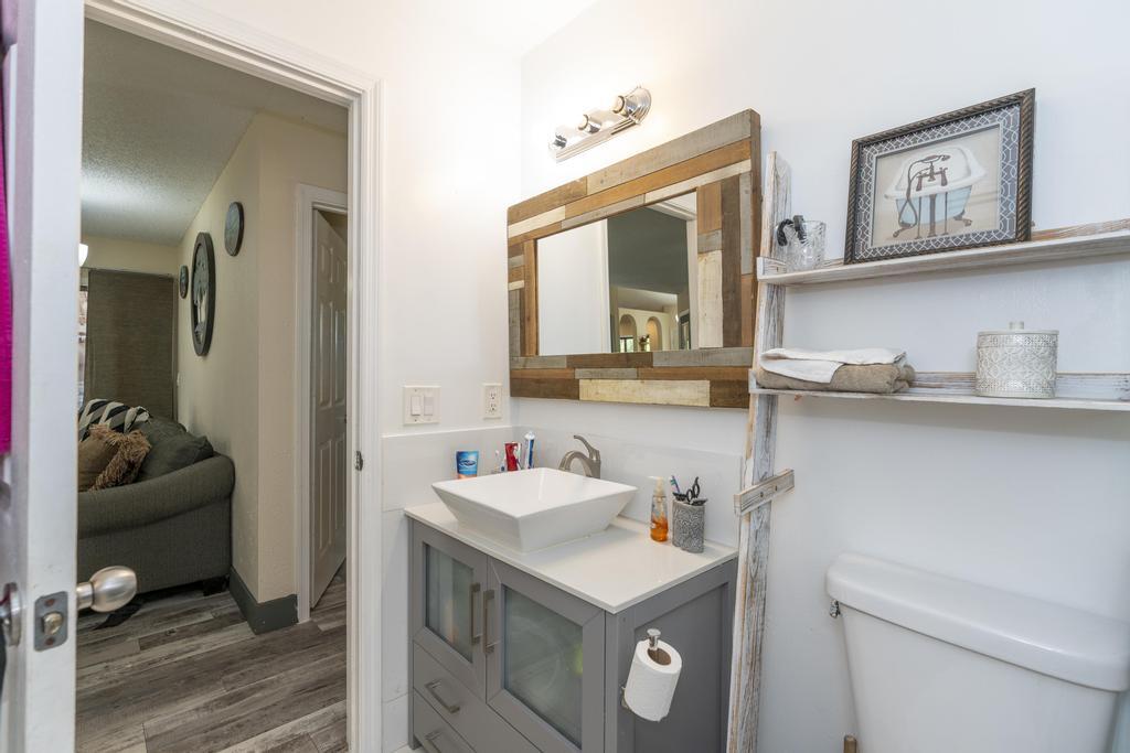 15211 60th Place N Property Photo 40