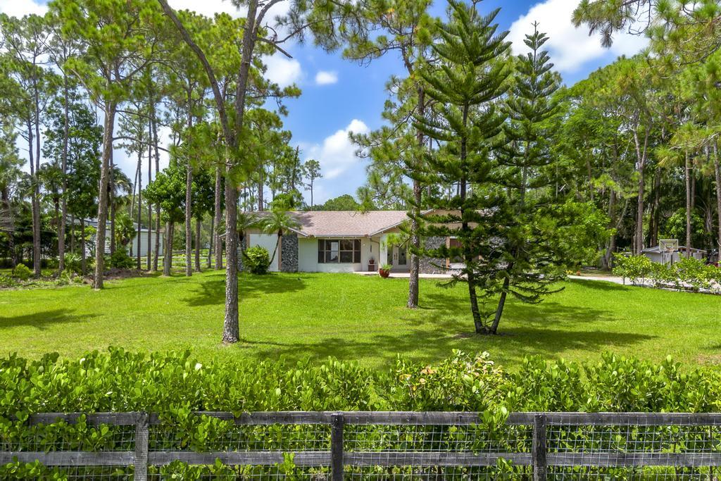 15211 60th Place N Property Photo 59