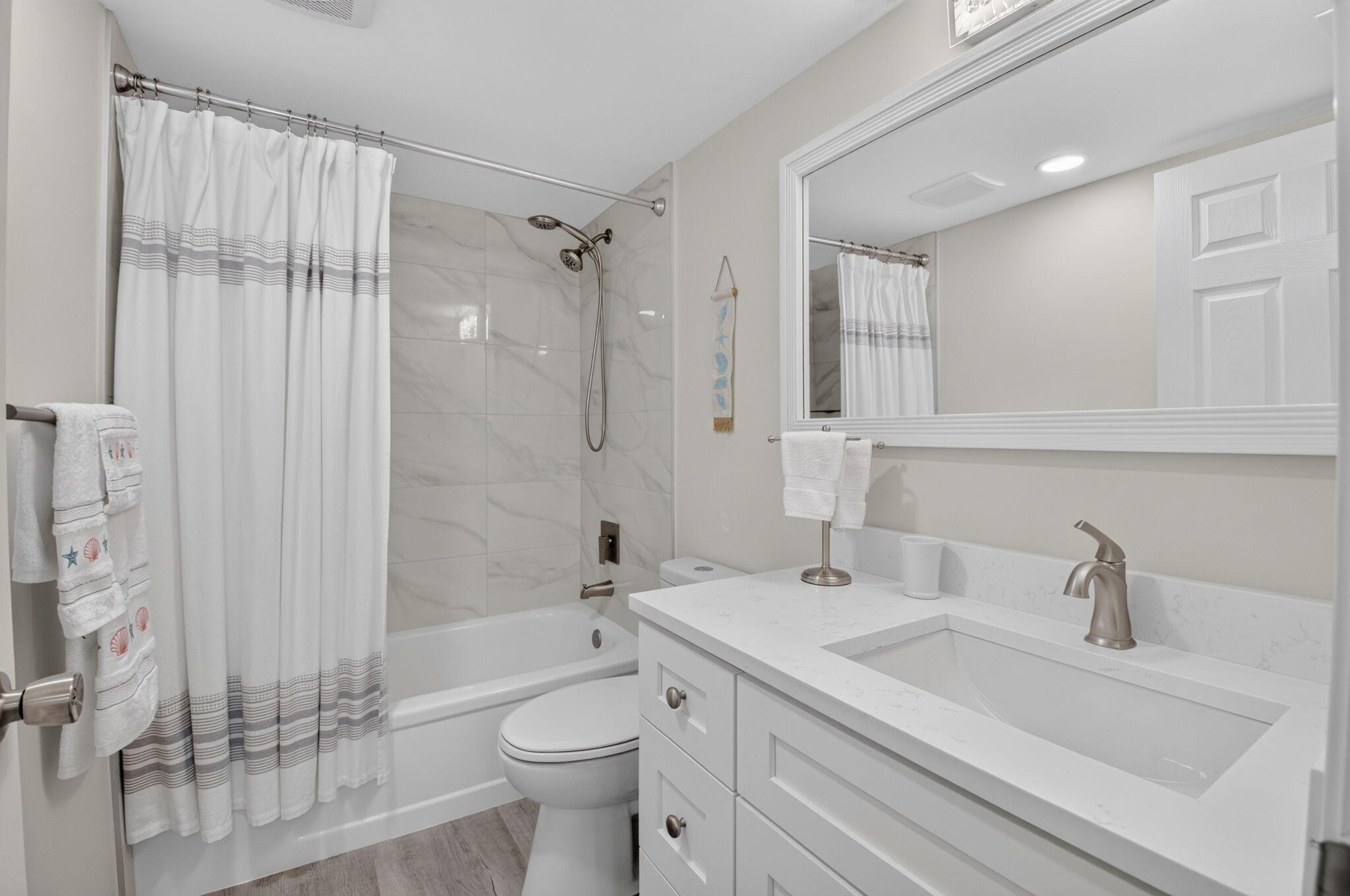 23249 Barwood Lane N 305 Property Photo 27
