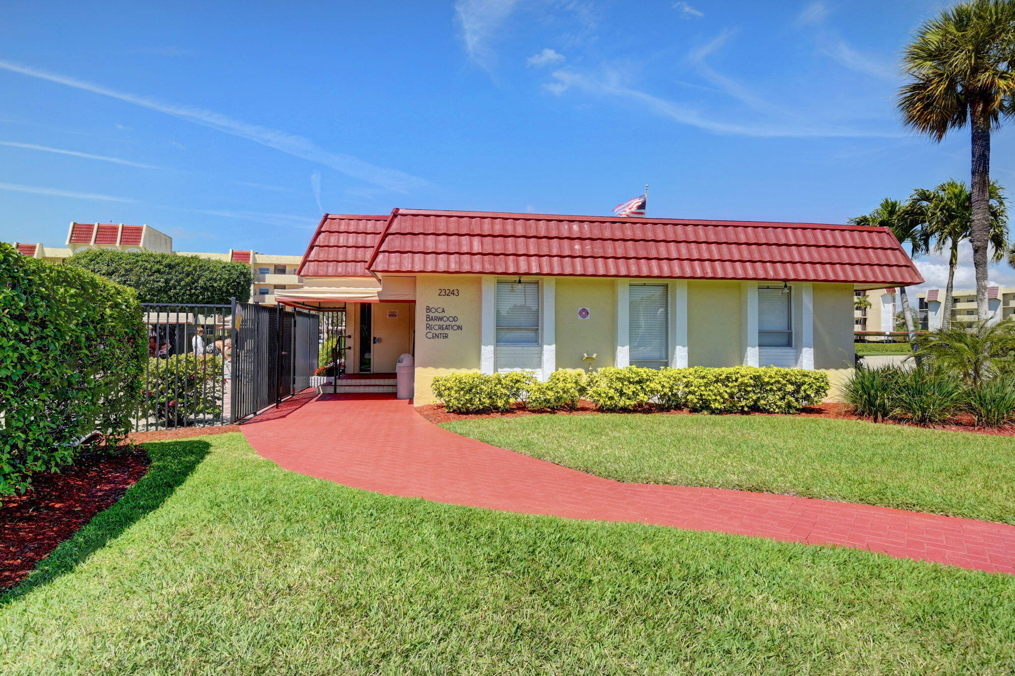 23249 Barwood Lane N 305 Property Photo 41