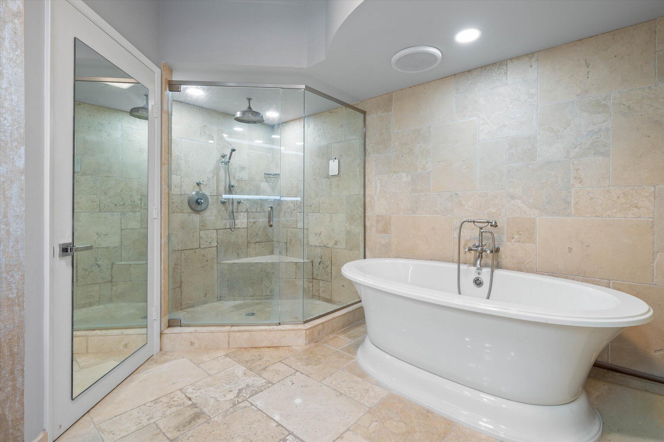 333 Las Olas Way Unit 405 Property Photo 16
