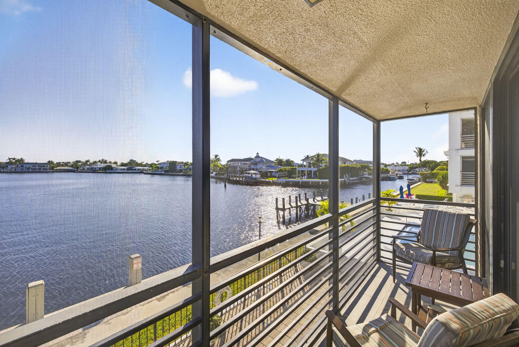 900 Ne Spanish River Boulevard 2w Property Photo 3
