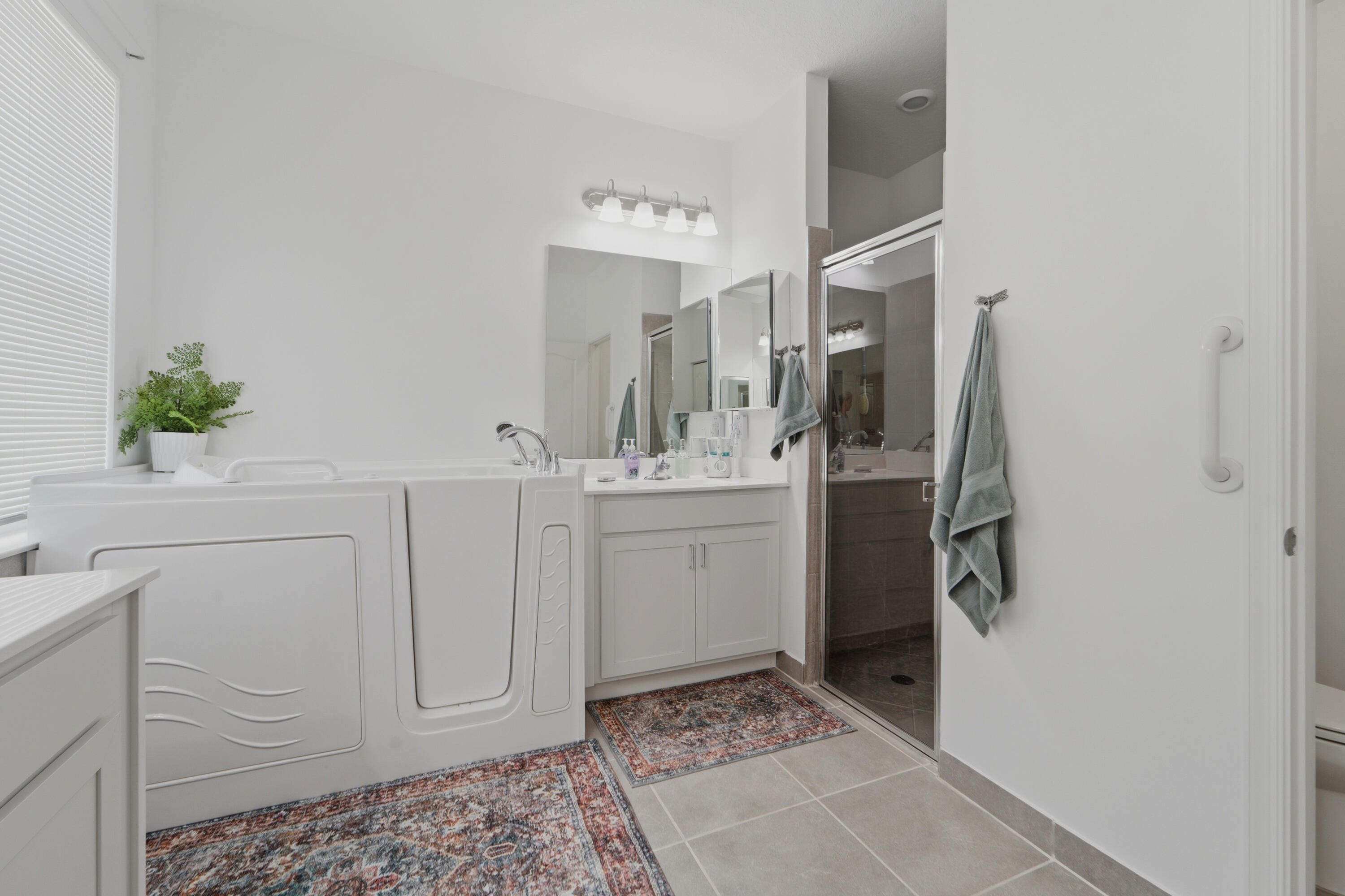 7214 Nw Farnsworth Circle Property Photo 17