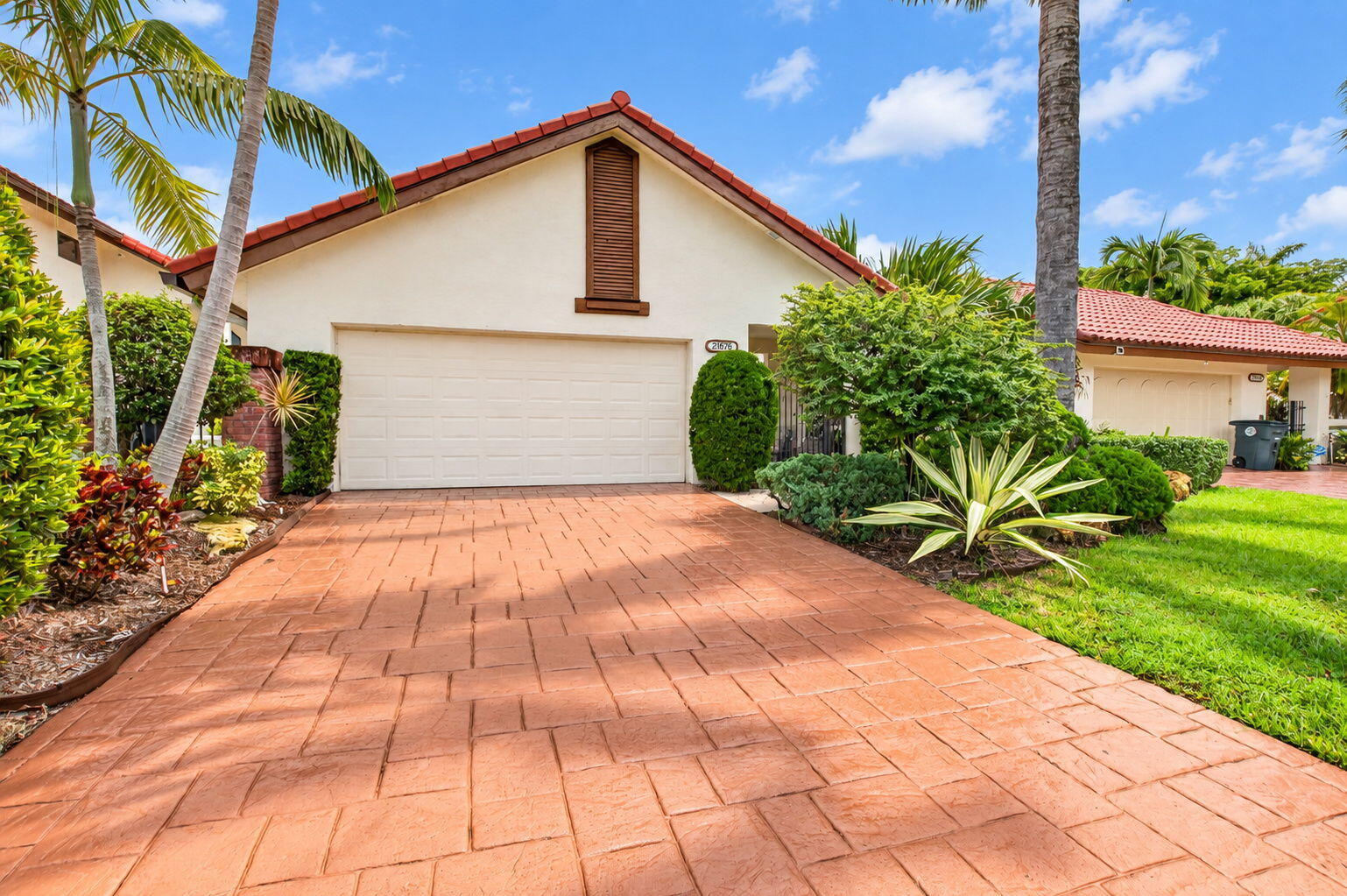 21676 Club Villa Terrace Property Photo 1