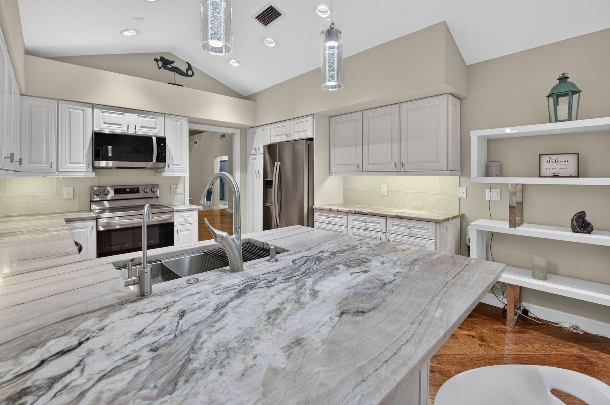 21676 Club Villa Terrace Property Photo 33