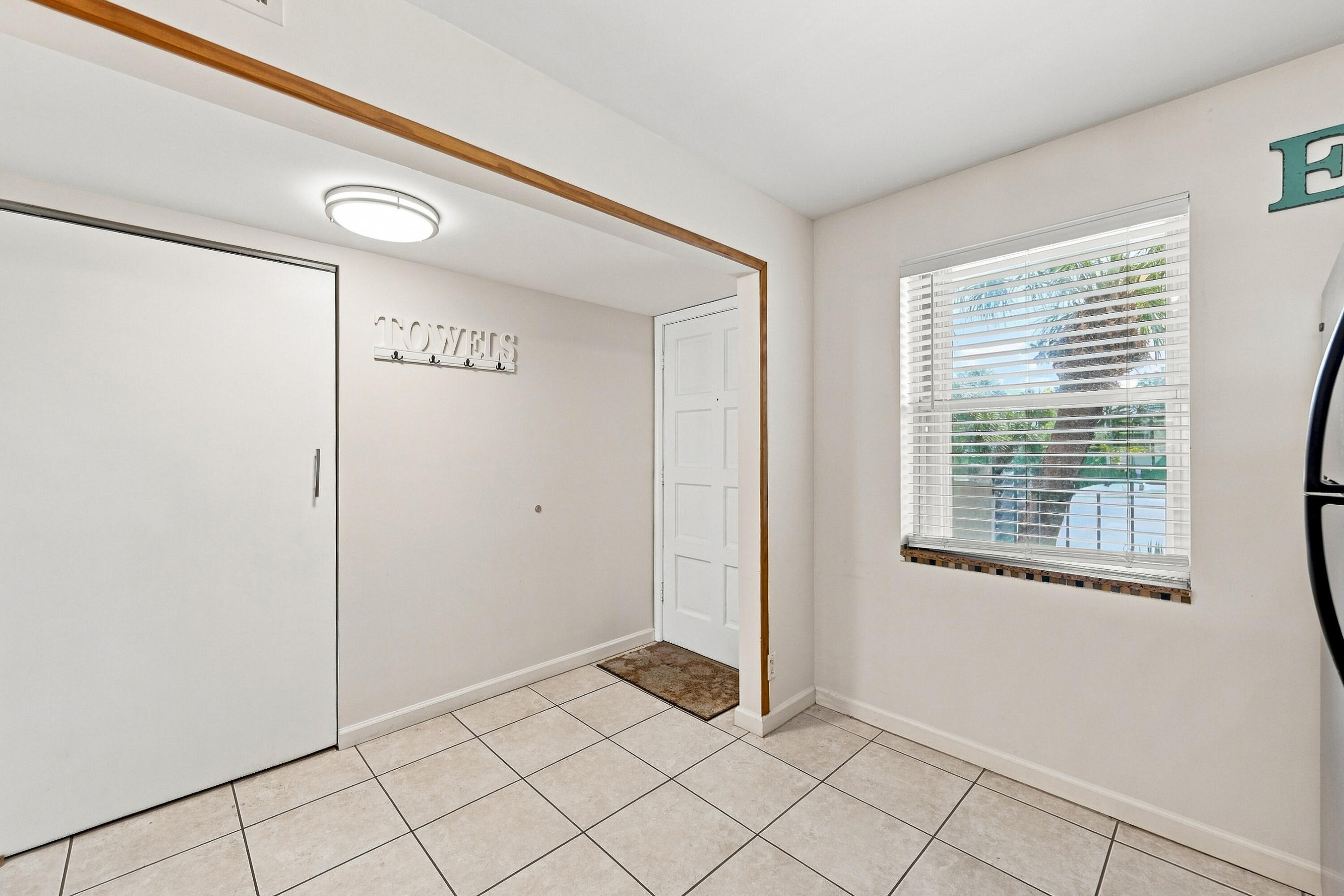 777 S Federal Highway D204 Property Photo 11