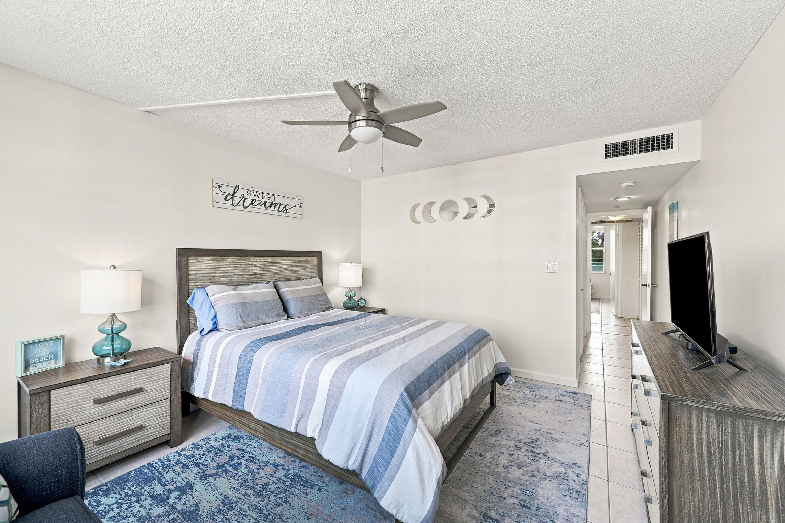 777 S Federal Highway D204 Property Photo 16