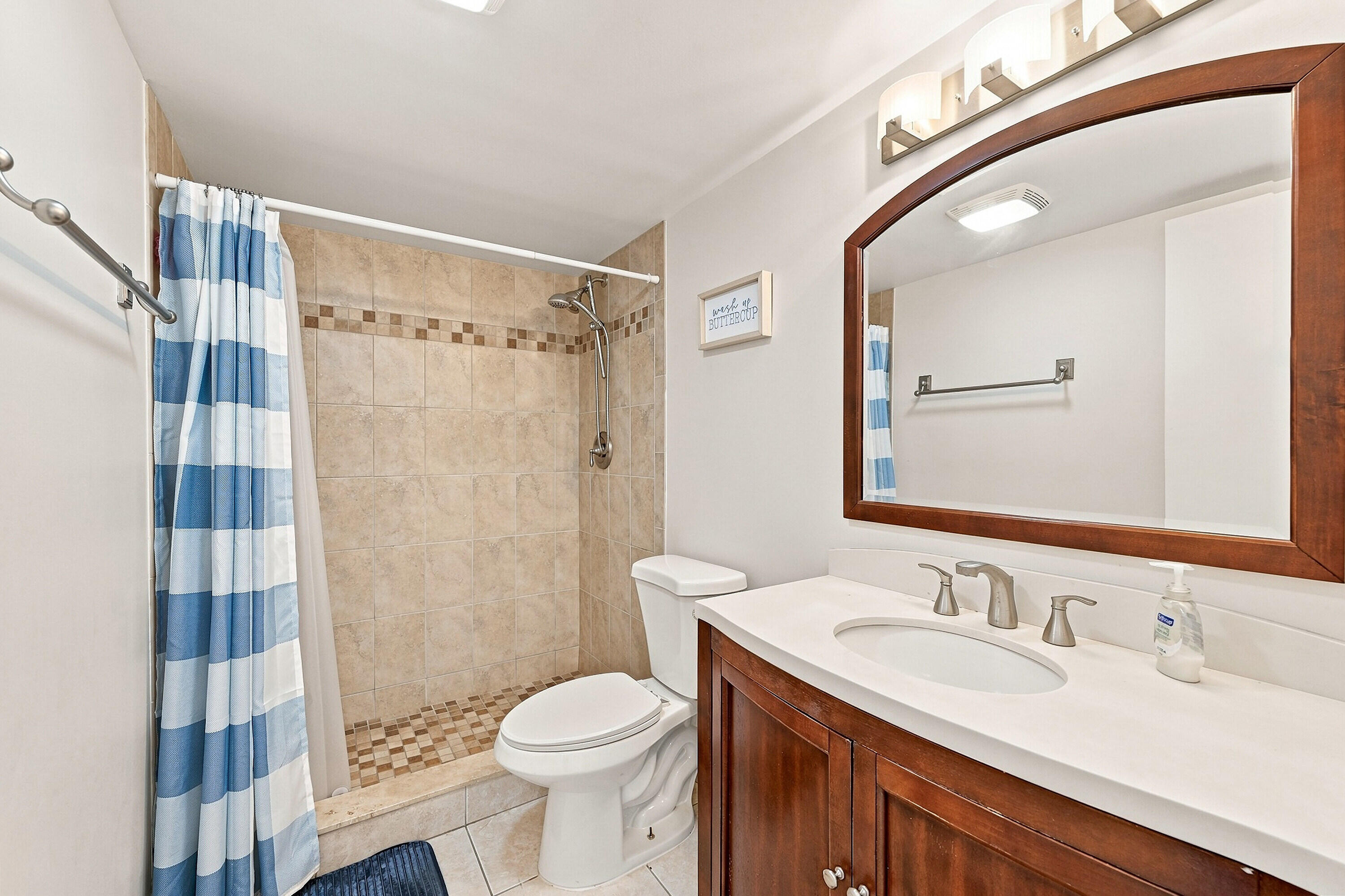 777 S Federal Highway D204 Property Photo 18