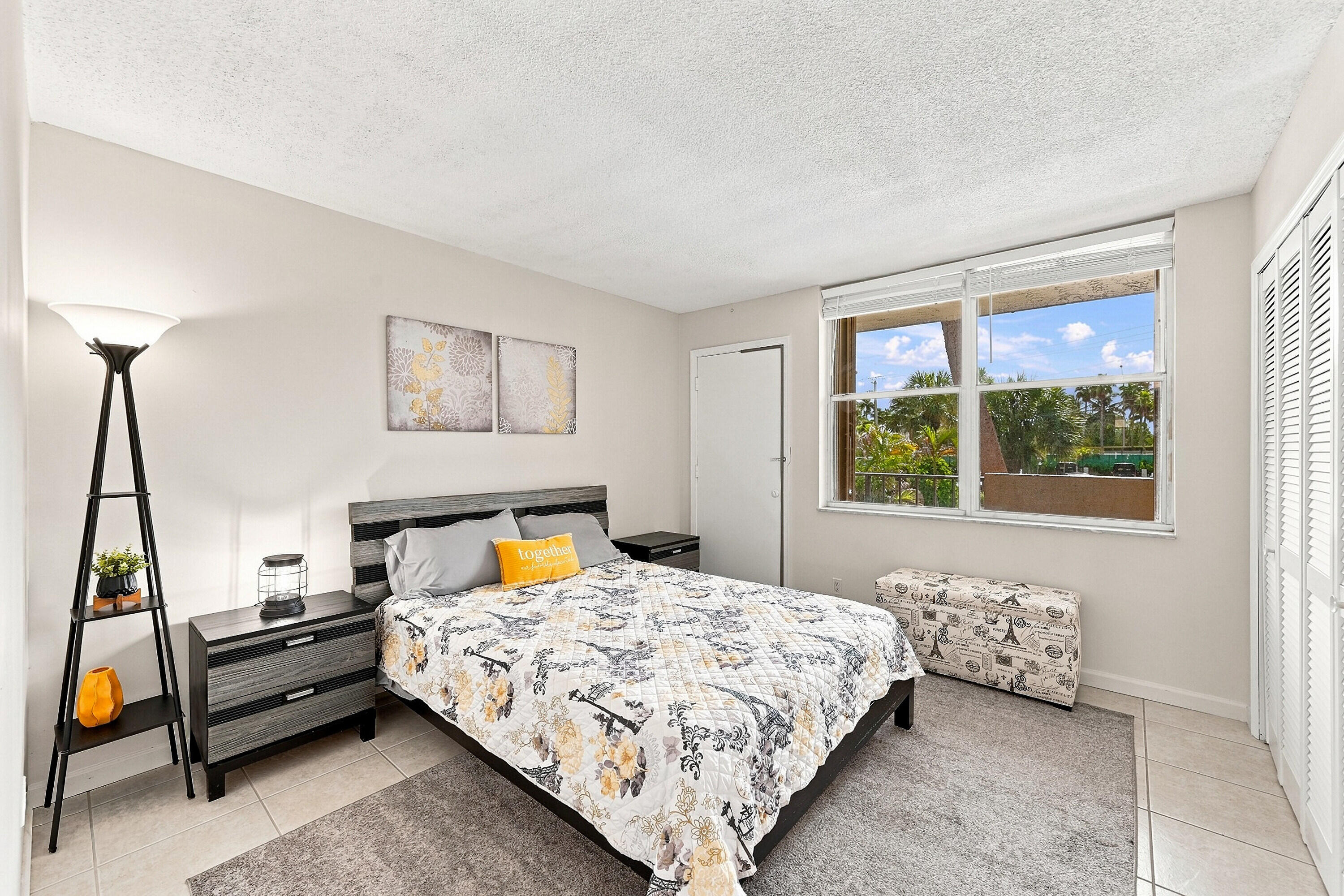 777 S Federal Highway D204 Property Photo 19