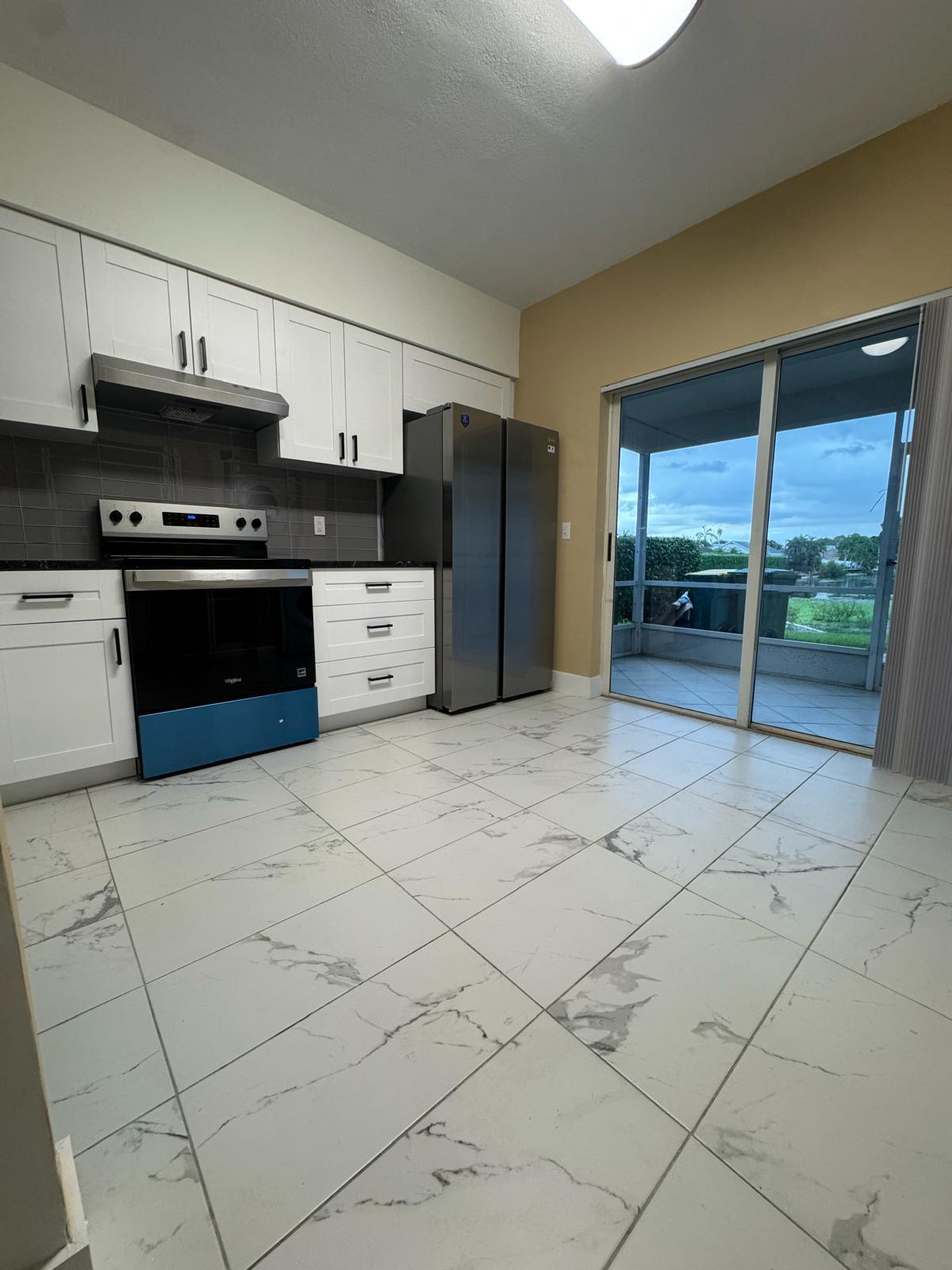 5444 Jubilee Way 216 Property Photo 4