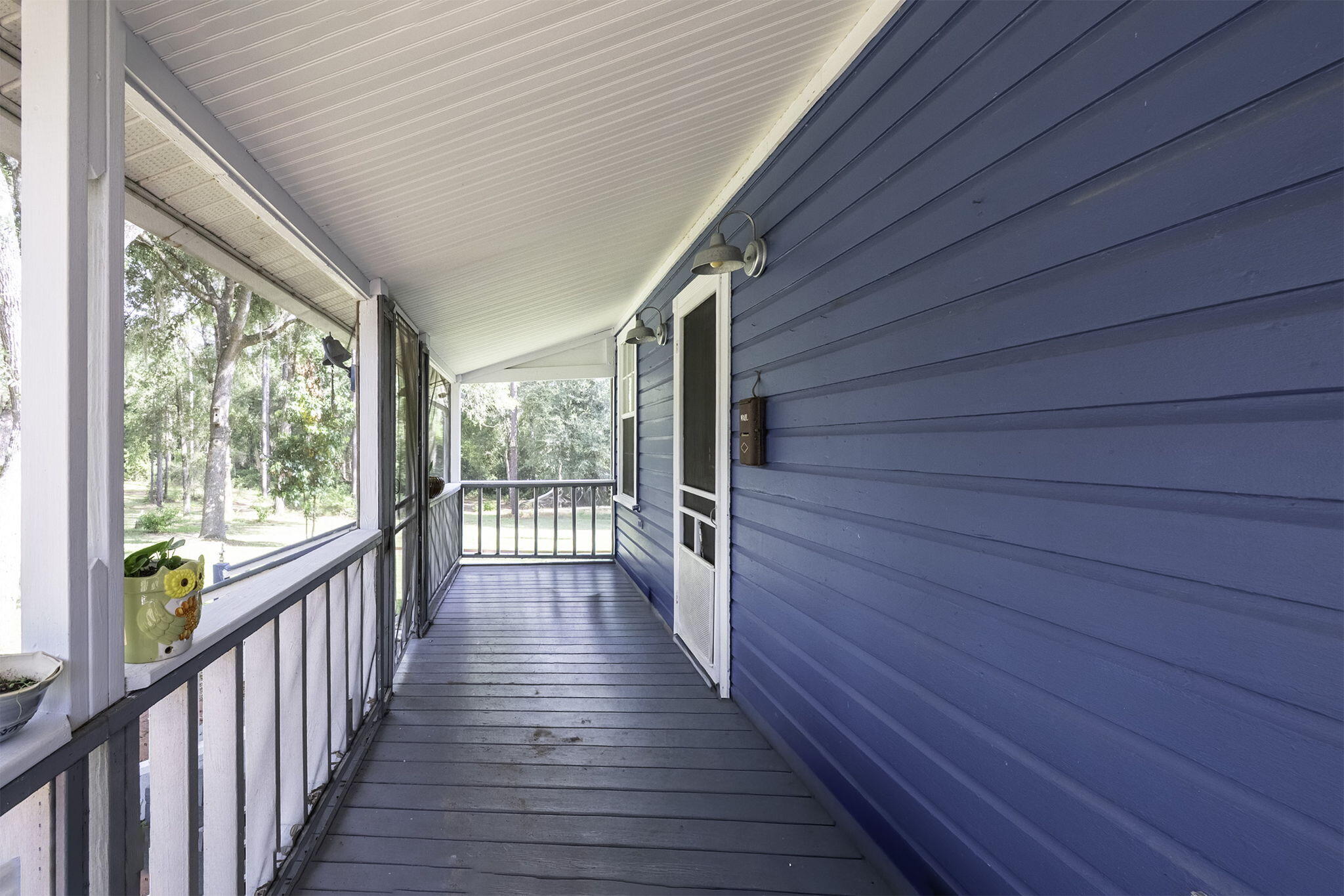 227 River View Drive Property Photo 8